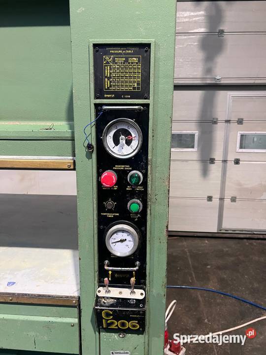 Prasa półkowa do fornirowania Cooper 30001300 Juszczyn