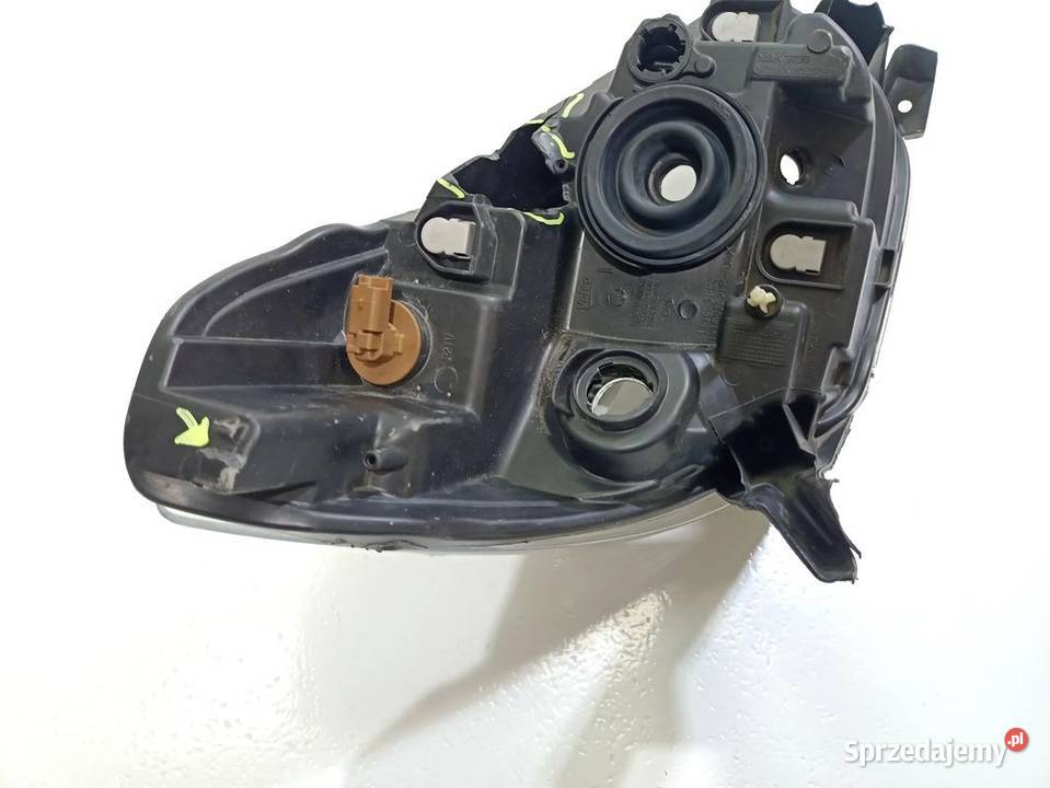 DACIA DOKKER 2018R REFLEKTOR LEWY LAMPA PRZÓD osobowe Skarżysko-Kamienna sprzedam
