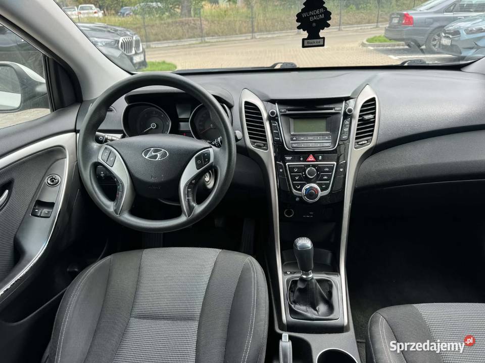 Hyundai i30 14crdi 2015r Doinwestowany MP3 Łódź sprzedam