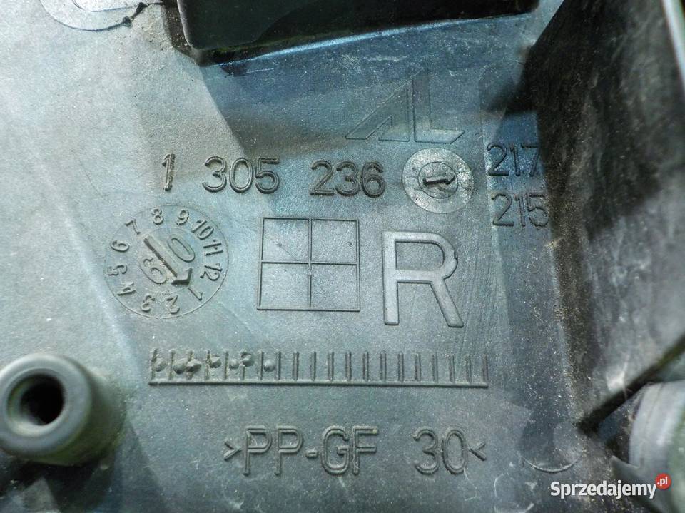 BMW 3 E92 MPAKIET 20 B 09r 2D XENON lampa prawa Lampy przednie Suków