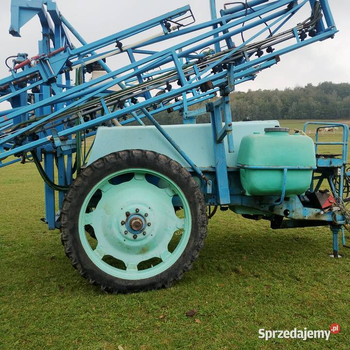 Opryskiwacz polowy ciągany 25 lit 21 metr Opatów