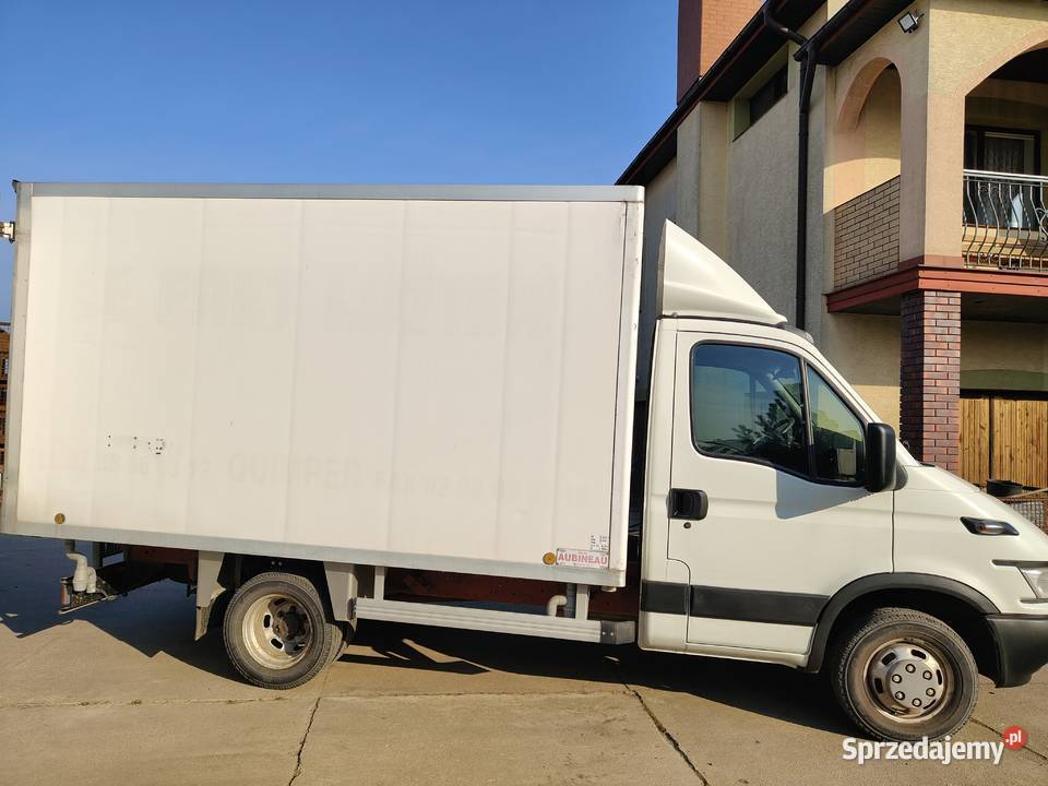 Iveco Daily 35C13 28 HPI 125 zadbany okazjia Ołtarzew