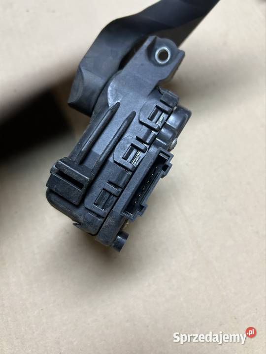 Potencjometr pedal gazu Passat b5 19tdi osobowe Grudziądz