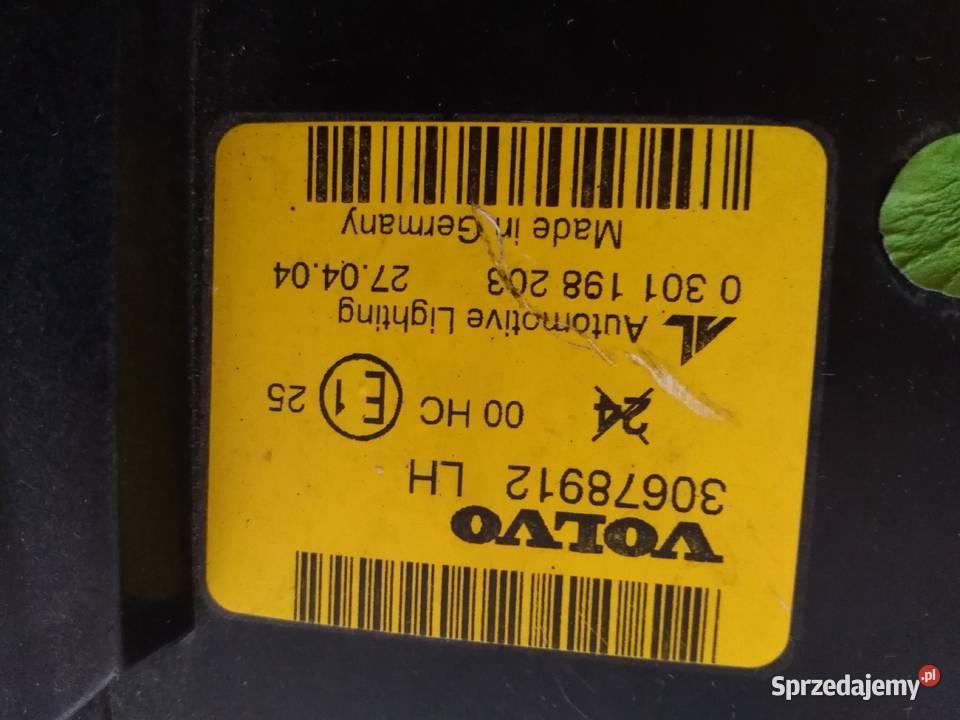 Sprzedam lampy Volvo lewa prawa pomorskie Chojnice