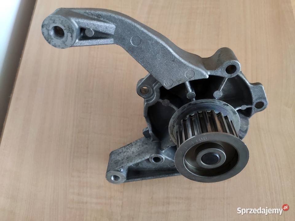 Pompa wody Jeep Liberty Cherokee KJ 25 28 CRD osobowe Tuchola