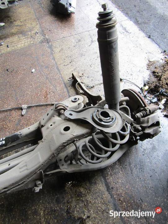 ZAWIESZENIE OŚ TYŁ TYLNA BELKA AURIS II KOMBI