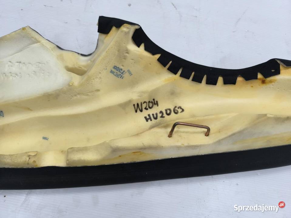 OPARCIE BOCZEK KANAPY PRAWY MERCEDES W204 LIFT Tapicerki samochodowe