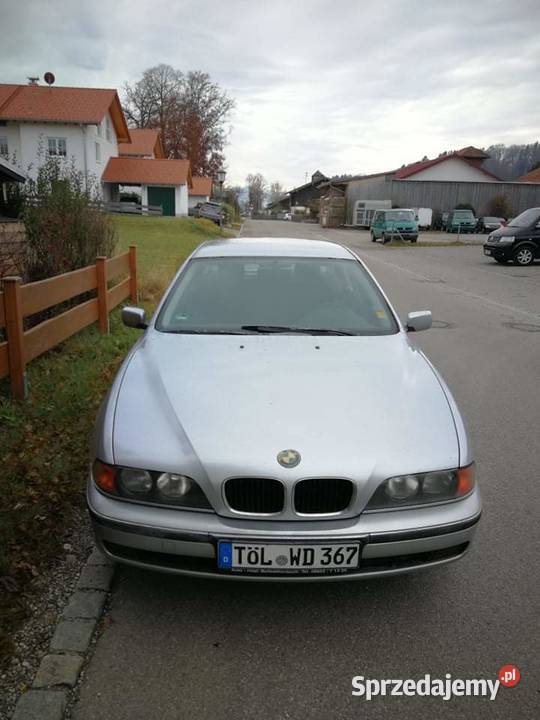 Bmw e39 20 benzyna Karlino sprzedam