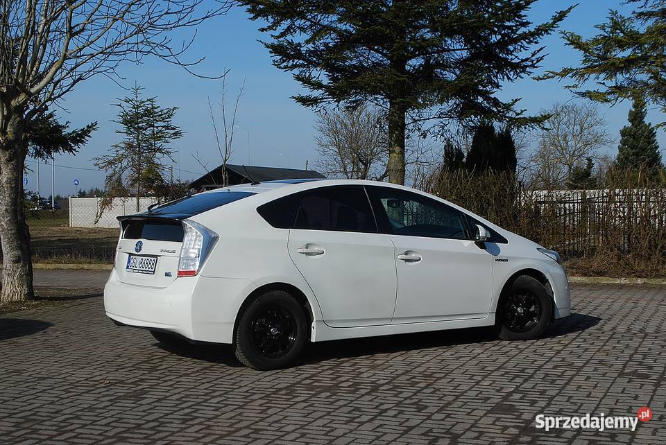 Toyota Prius 18 hybrydagaz LPG Prius pomorskie Włynkówko