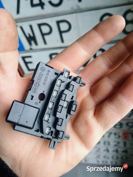 Czujnik kąta skrętu kierownicy Audi A3 8P Radymno sprzedam