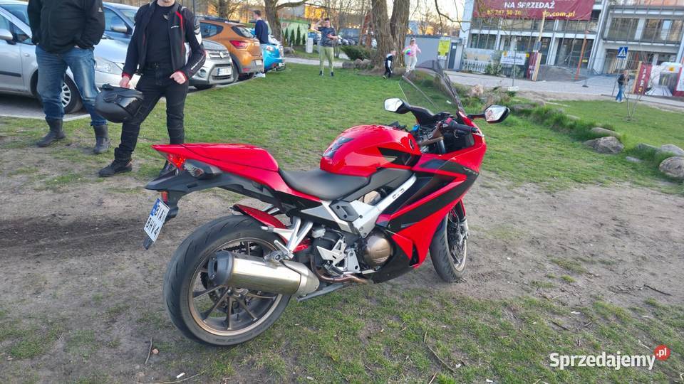 Honda Vfr 800 13000km Łupianka Nowa