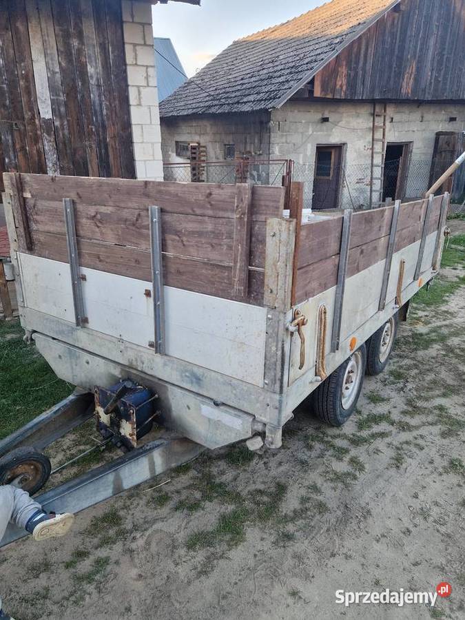 Przyczepka samochodowa kiper 3 stronny 2000dmc Giedlarowa