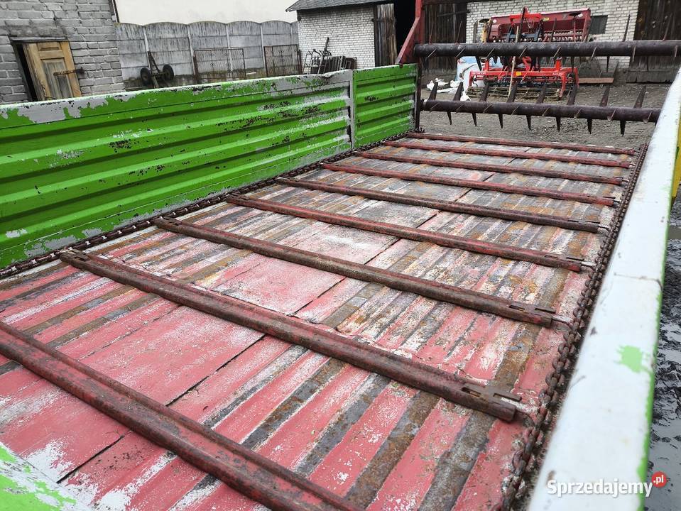 Rozrzutnik obornika Czarna Białostocka 4t dwu sprzedam