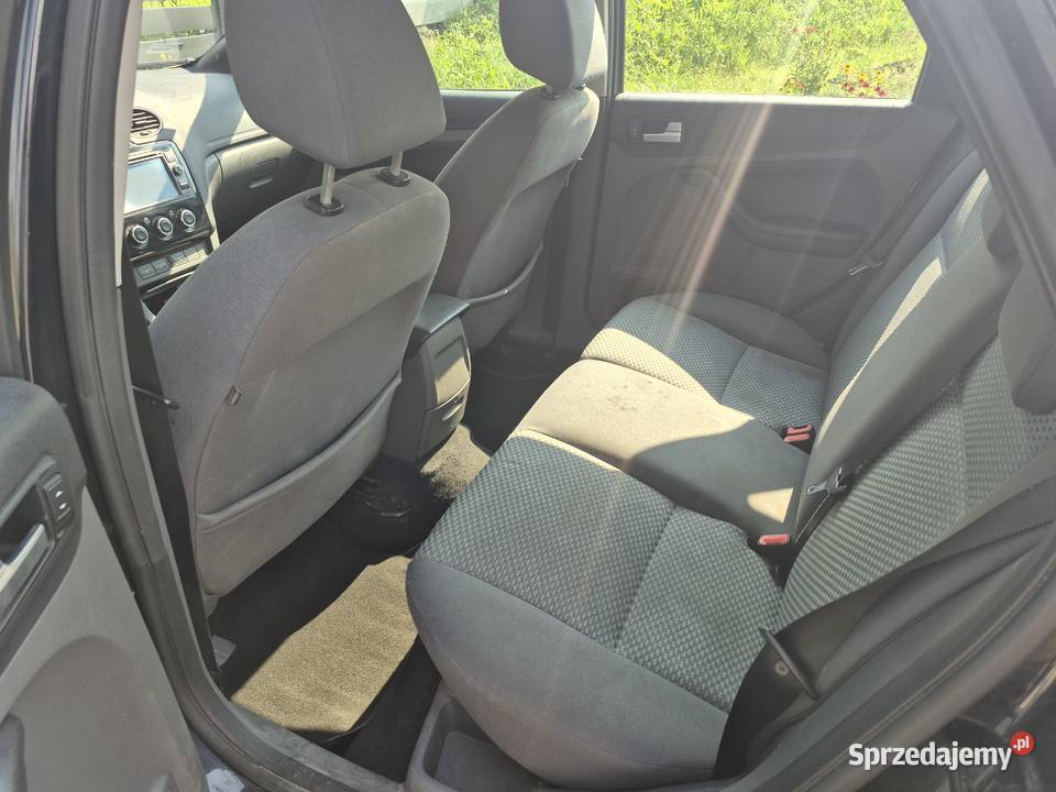 Ford Focus MK2 16benzyna sprawna klima ASR (kontrola trakcji)
