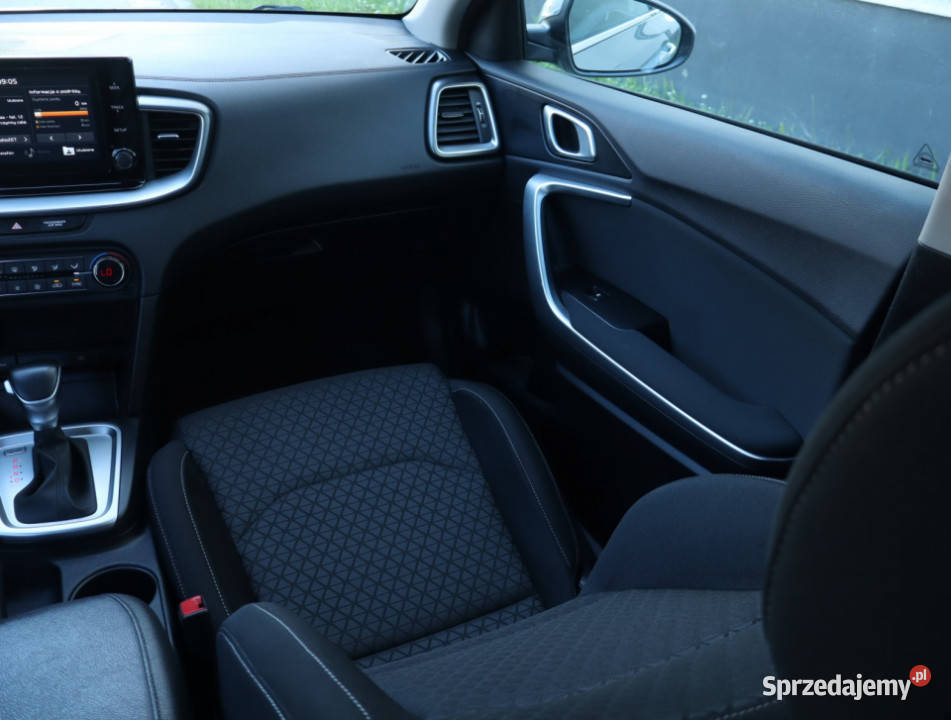 Kia Ceed 14 TGDI 4/5 Łódź