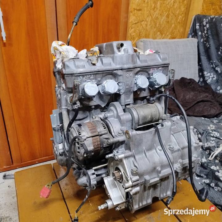 Częśći CBR 1000f Siedliszcze sprzedam