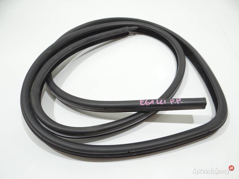 USZCZELKA PRAWY PRZÓD BMW E61 LCI