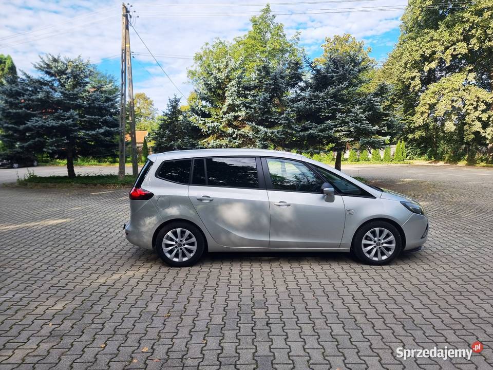 7osobowa 14T Nawigacja Kamera Full wersja klimatyzacja małopolskie Nowy Sącz