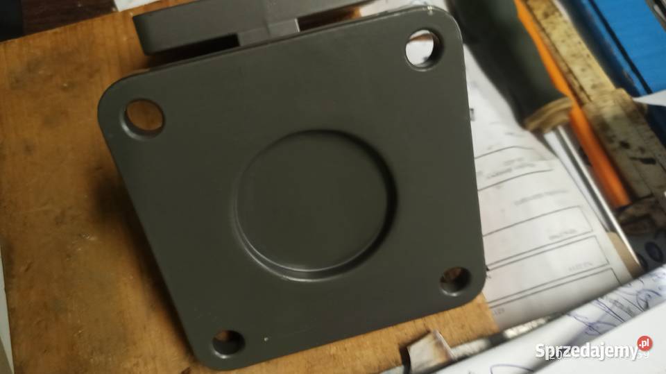 zawias aluminiowy do siłownika pneumatycznego