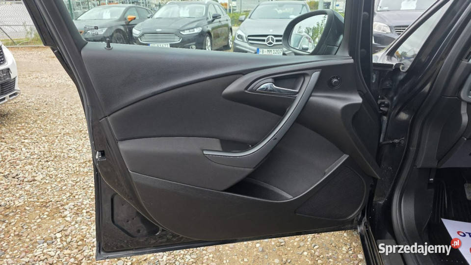 Opel Astra Mały Przebieg zarejestrowana super Lębork