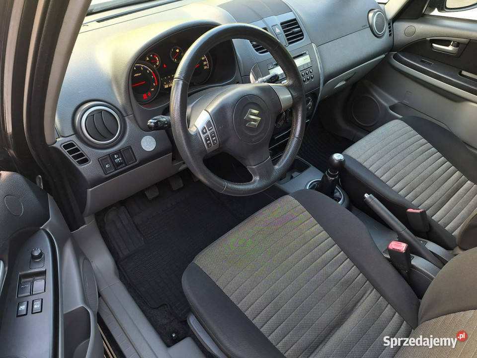 Suzuki SX4 4x4 16i ŁADNE ALUFELGi KLiMAtyzacja benzyna Olsztyn sprzedam