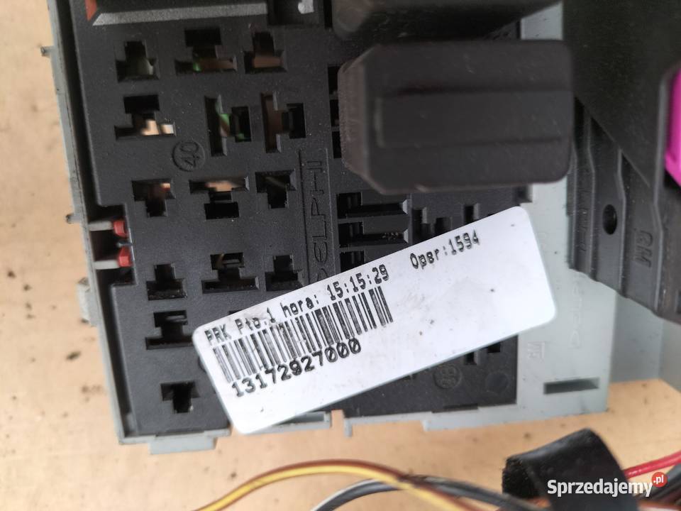 OPEL MERIVA 13172927000 SKRZYNKA BEZPIECZNIKÓW Kamień-Kolonia sprzedam