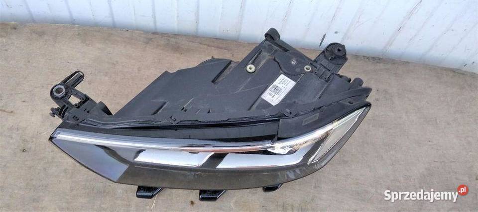 VW TROC 2GA FULL LED LAMPA LEWA