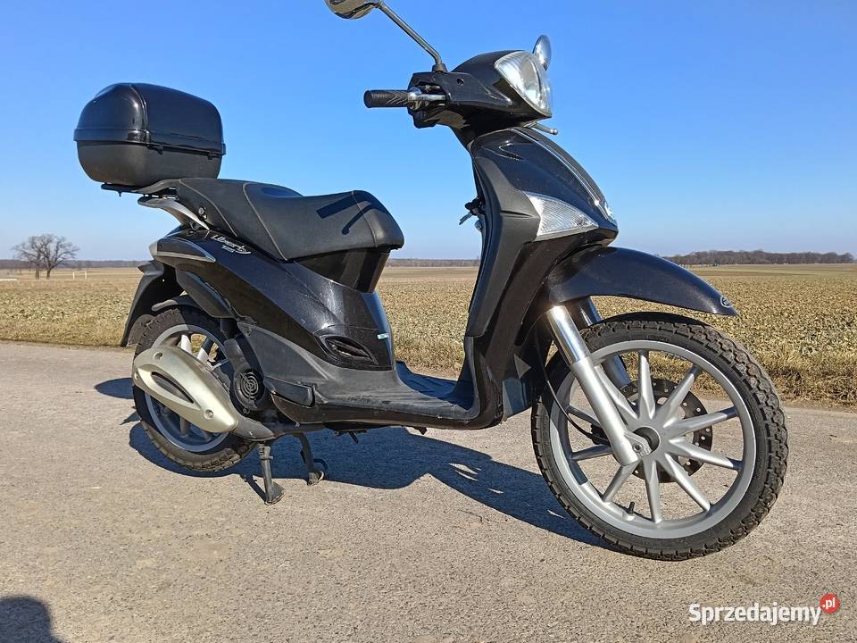 Skuter Piaggio Liberty 125 Gostomia