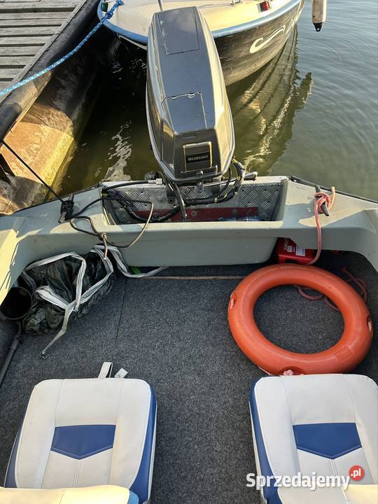 Łódź Motorówka Suzuki DT65 trym do wakeboard Rok produkcji 2025
