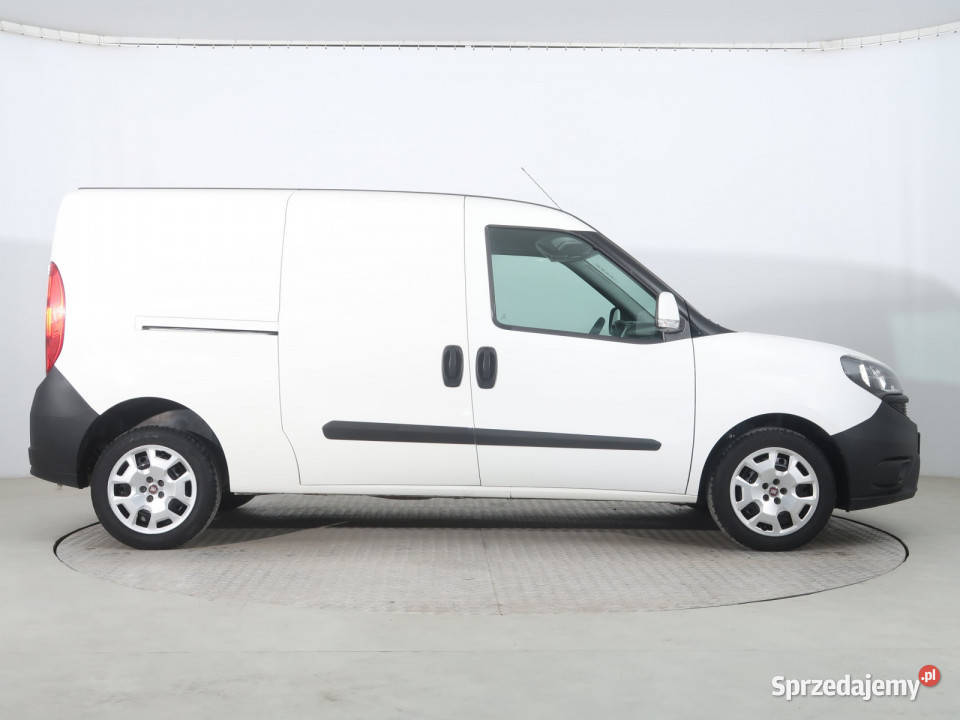 Fiat Doblo 16 MultiJet autoalarm Doblo Piaseczno