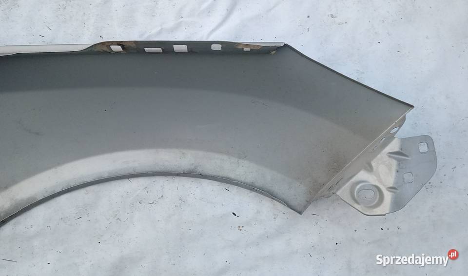 Ford Focus MK3 błotnik przedni lewy Przeźmierowo