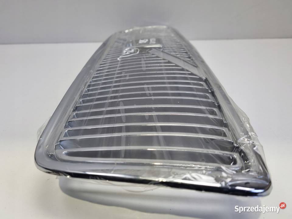 Volvo S80 9804r PRZEDNIA ATRAPA CHŁODNICY GRIL Janów sprzedam