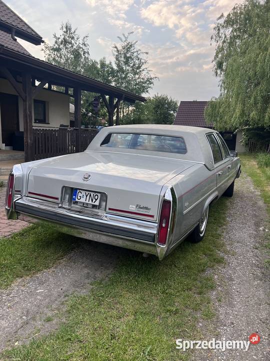 Cadillac Brougham 1987 50L Niwiska