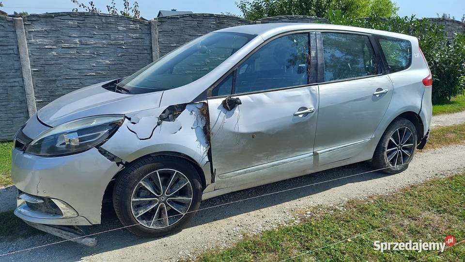 Renault Grand Scenic III 15 15DCi 110 BOSE