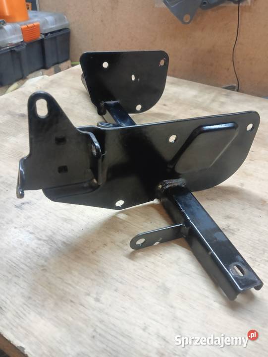 Uchwyt podestów i loża silnika Simson Sr 50