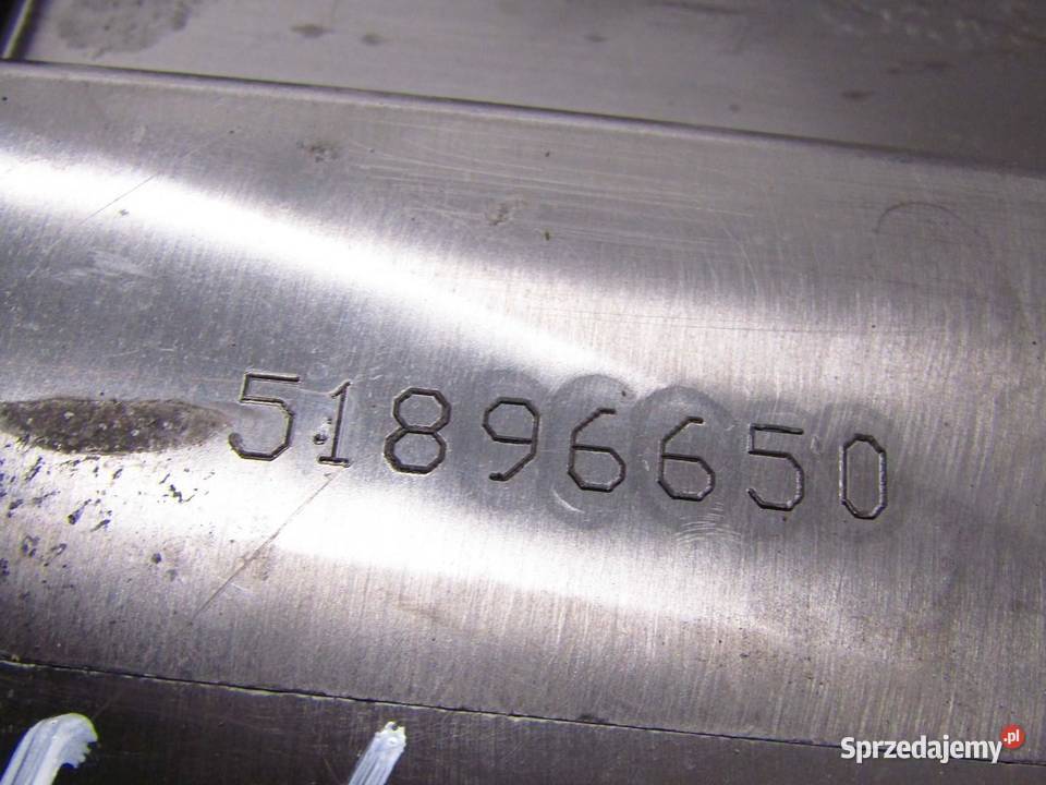 PODSTAWA AKUMULATORA JEEP RENEGADE 51896650