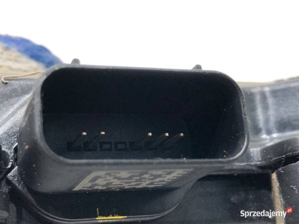 ZAMEK DRZWI PRAWY PRZÓD KIA CEED Crossover