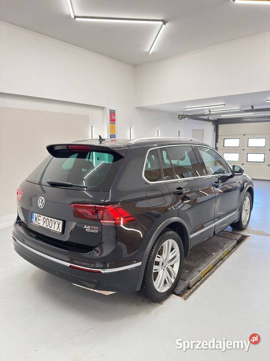 Volkswagen Tiguan Rline 20 TDI 240 FV23 nieuszkodzony mazowieckie Klaudyn