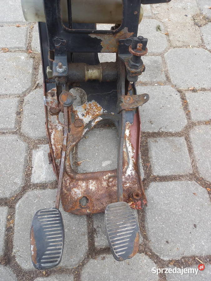 Pedały FIAT 125P osobowe Jędrzejów sprzedam