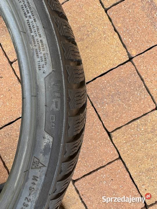 Nokian WRD4 23535 R19 1 sztuka Motoryzacja łódzkie