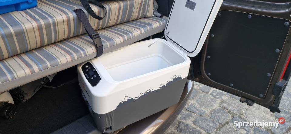 Volkswagen Caddy Kamper Tramper Beach Westfalia autoalarm Gdańsk