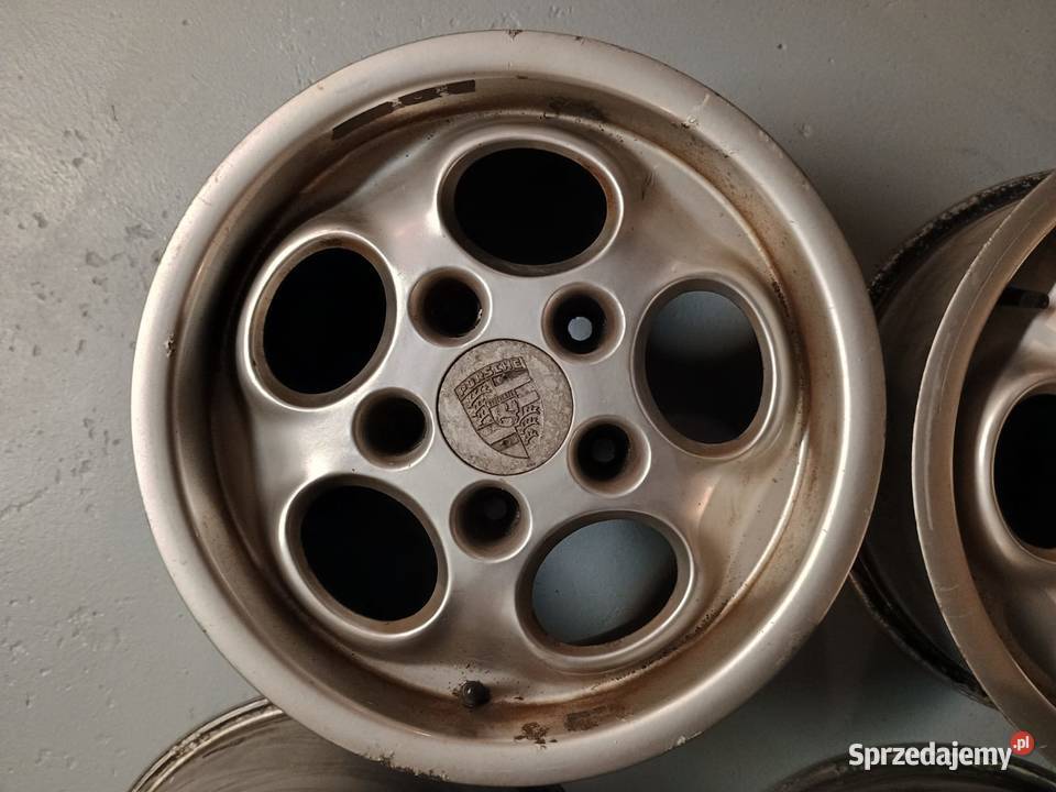 Felgi telefony 15x7 et233 PORSCHE 924 928 944 aluminiowe pomorskie Gdańsk