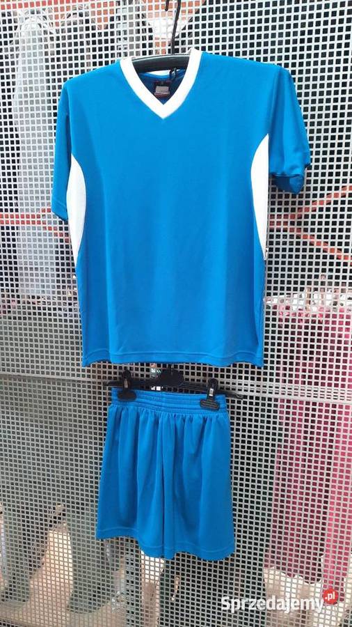 Komplet sportowy S Dębica sprzedam