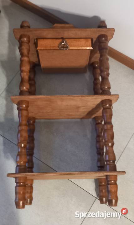 Etażerka stolik szafka w stylu eklektycznym w Wrocław