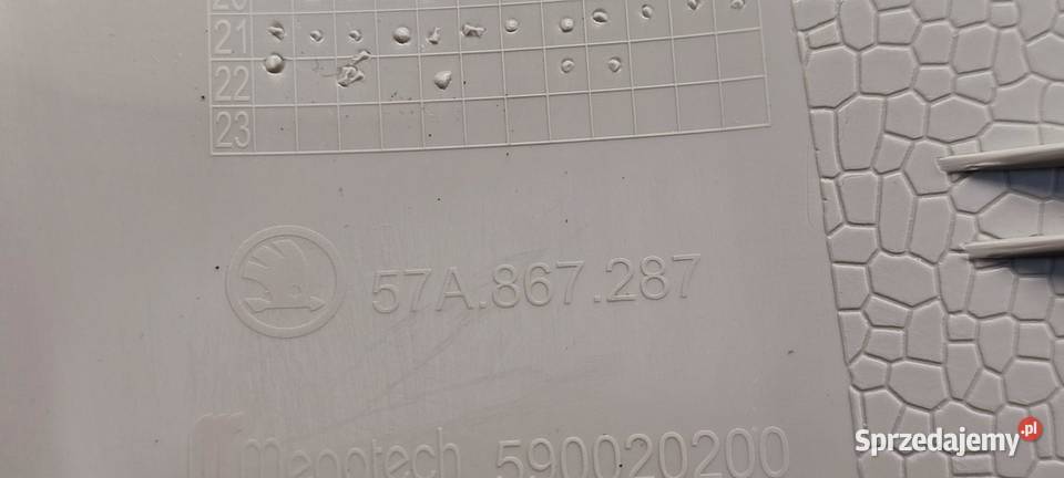 SKODA KAROQ OSŁONA SŁUPKA LEWY TYŁ 57A867287 sprzedam
