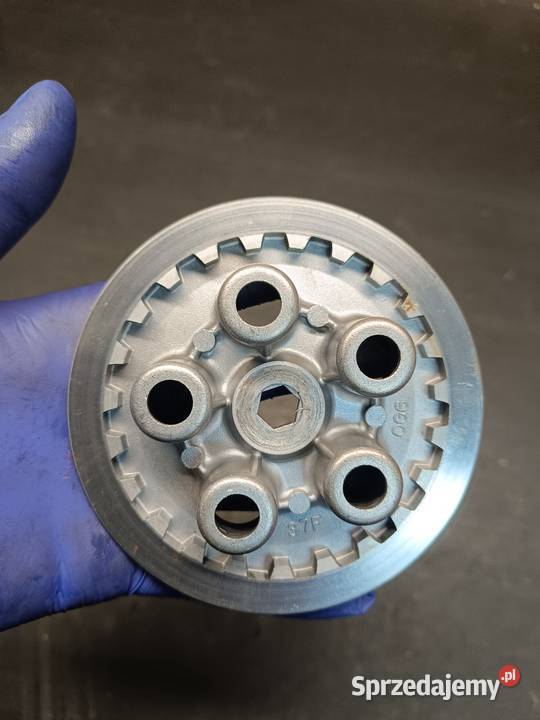 Docisk sprzęgła kosz sprzęgłowy sprzęgło silnik Gołaczewy
