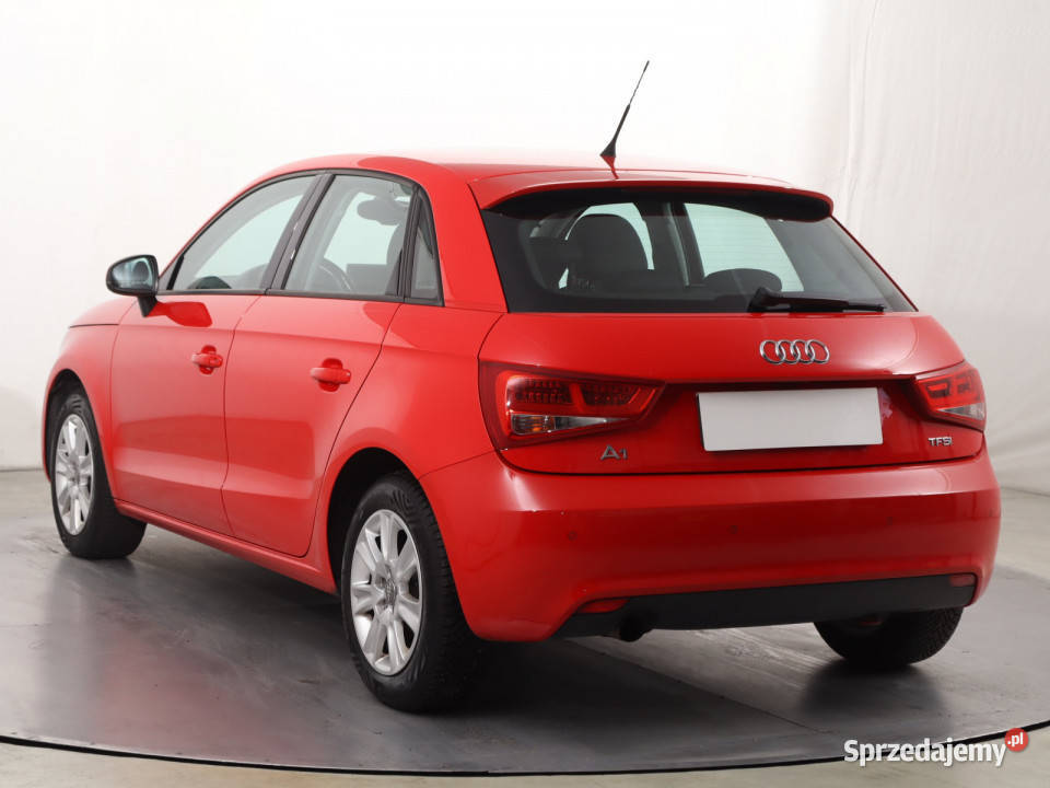 Audi A1 12 TFSI reflektory ksenonowe A1 Katowice