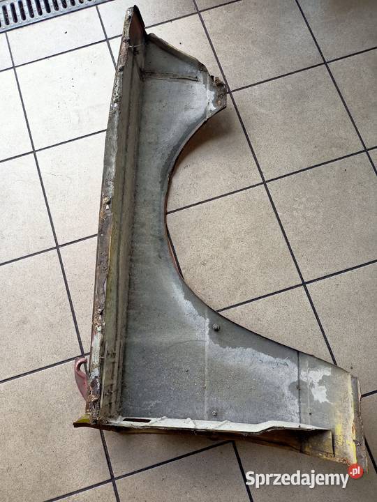 Błotnik BMW e21 Ostrowiec Świętokrzyski