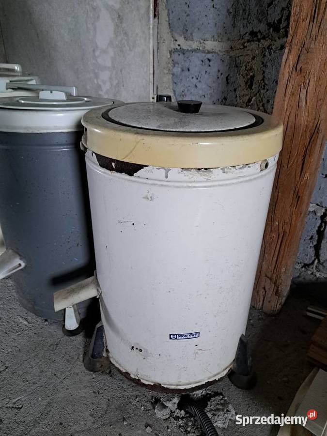 Trzy wirówki z PRLu Brzesko