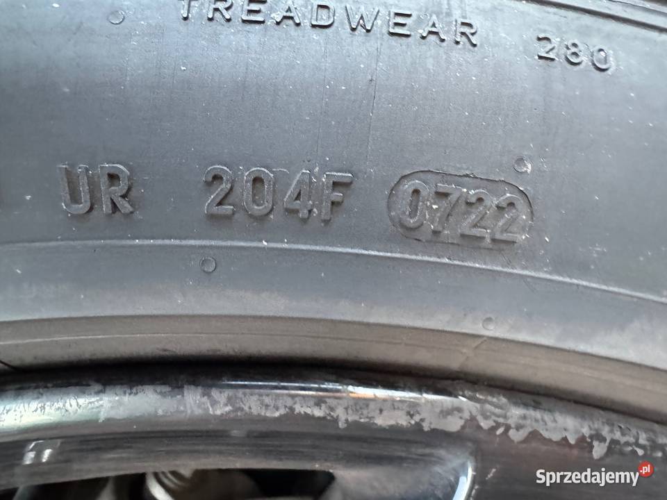 Opona Pirelli PZero PZ4 24545 R21 104 Y J LR PZ4 lato Dąbie